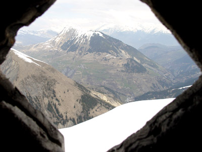 vue de la maurienne par la fenêtre